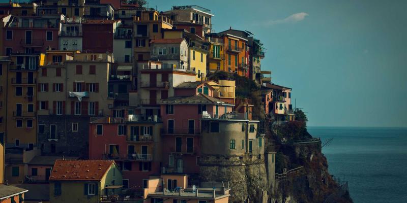 泰山尚峰11:定义现代建筑装饰新高度的卓越材料