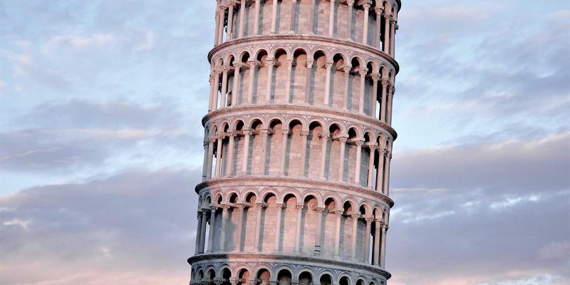 泰山尚峰72：重新定义高端建筑饰面的人造石革命