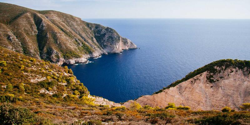 泰山尚峰77:花岗岩石材加工领域的卓越典范