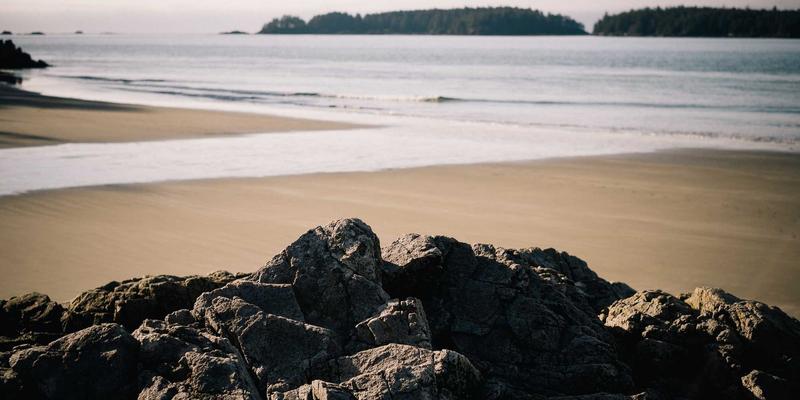 泰山尚峰80:卓越石材供应与加工,铸就建筑材料的品质之选