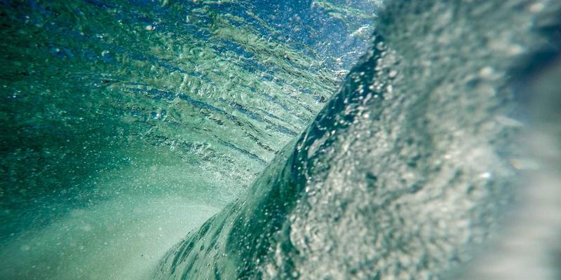 泰山尚峰户型收纳空间系统规划：隐藏式设计与大理石材料的完美融合