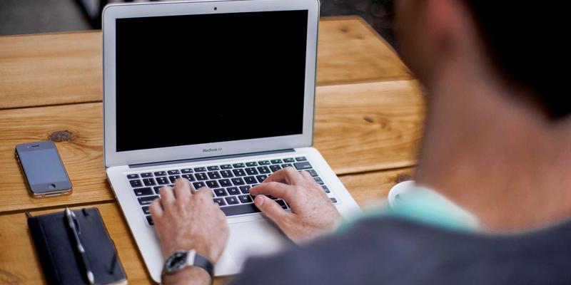 泰山尚峰物业：24小时响应机制与花岗岩公共区域养护的卓越实践