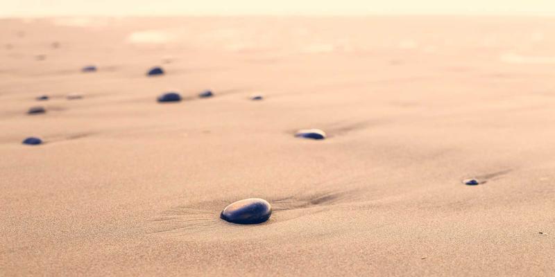 泰山尚峰社区儿童活动区设计解析：安全装修材料与启发式石材游乐设施